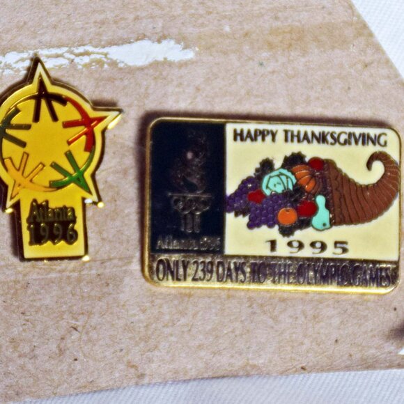 1996 Atlanta Olympic Games Pin Circle of A's Bid Logo  Countdown to Thanksgiving - Picture 10 of 10